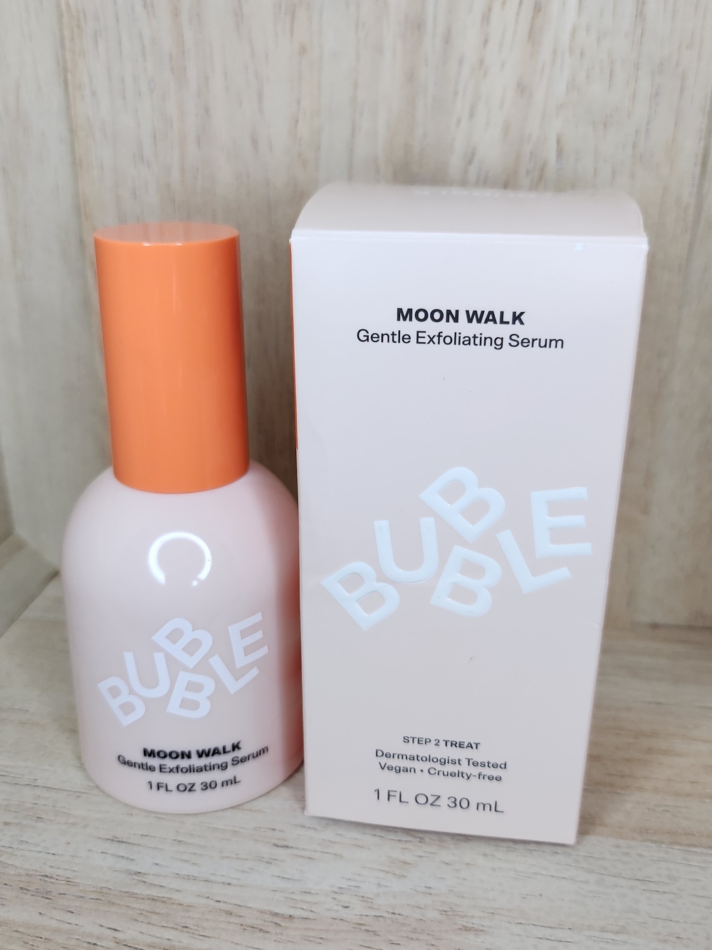 Moon Walk Gentle Exfoliating Serum .